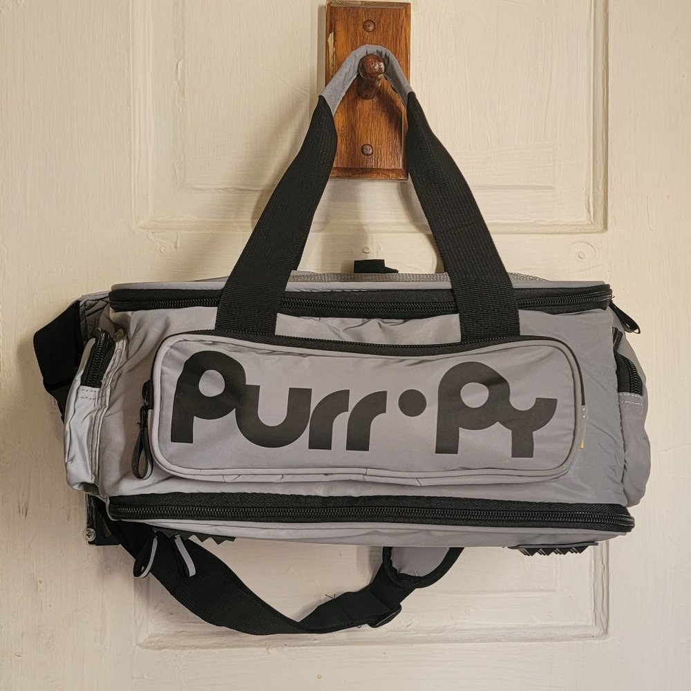 Pet Carrier Dog or Cat Med .. Bran new!